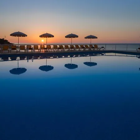 Отель Htop Caleta Palace #htopbliss 4*