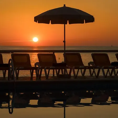 Hotel Htop Caleta Palace #htopbliss Platja d'Aro